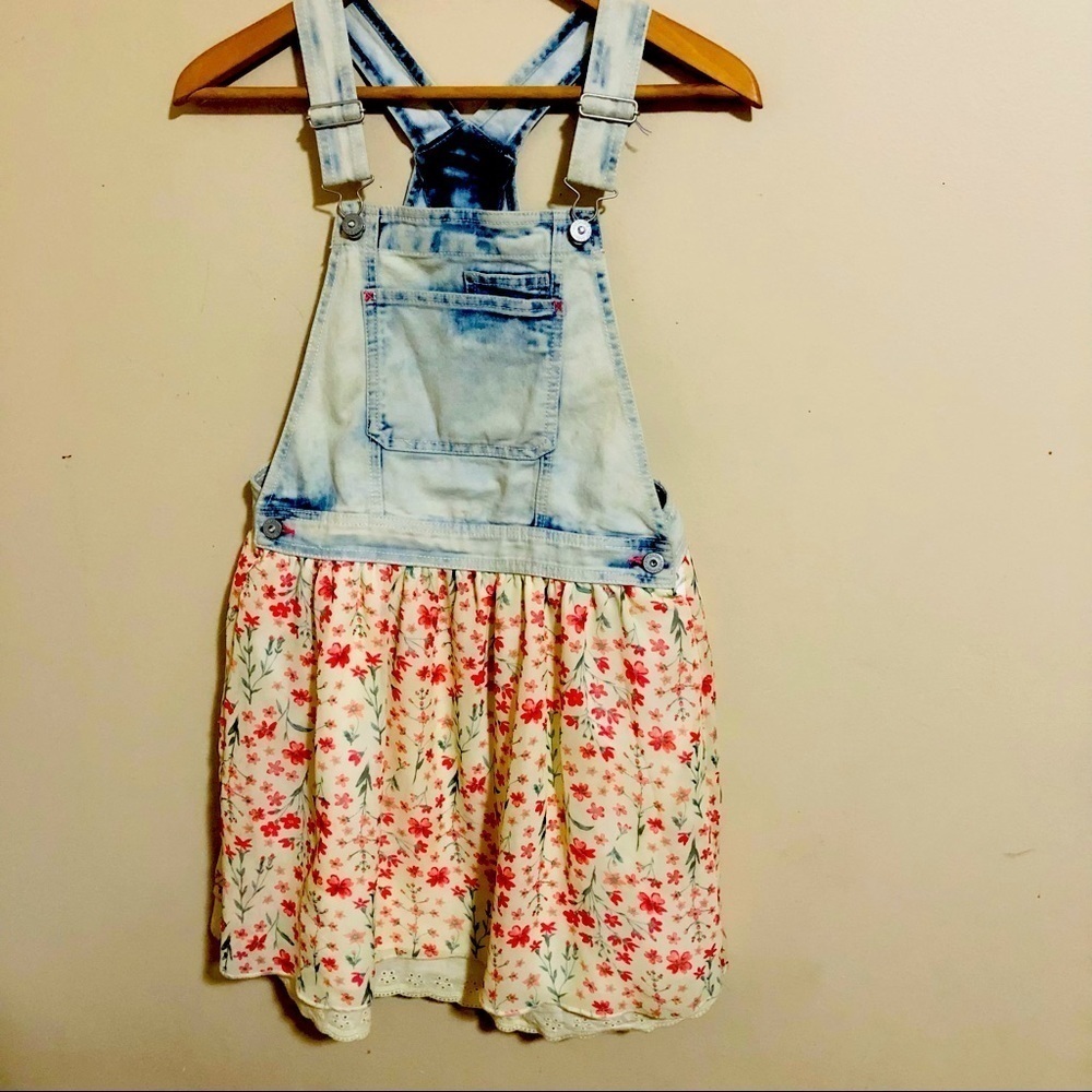 Girls Vintage Jordache Jumper